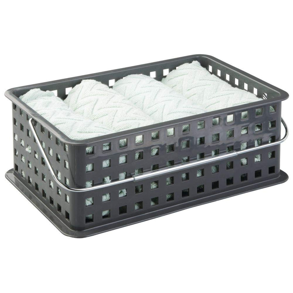 InterDesign Basic Cesta organizadora, canasto Organizador de baño de tamaño Mediano en plástico para artículos de Ducha y cosmética, Gris Pizarra